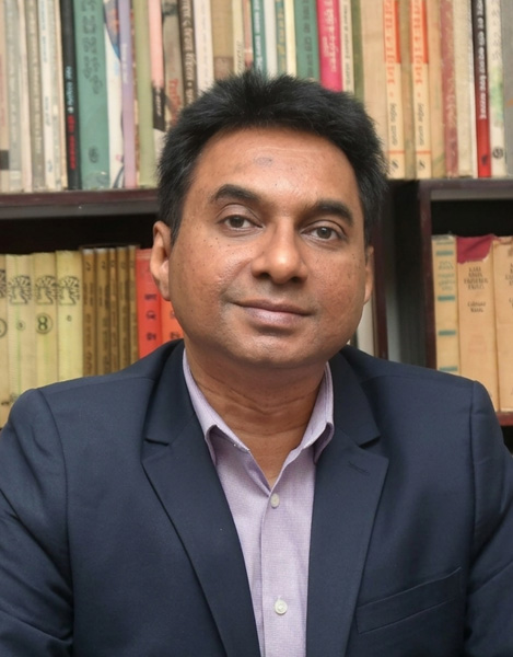 Dr. Selim Raihan